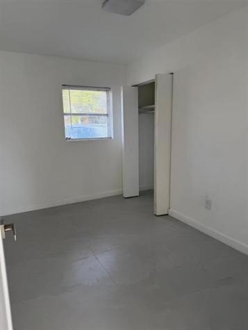 1054-1058 SW 2nd Street Hallandale Beach FL 33009