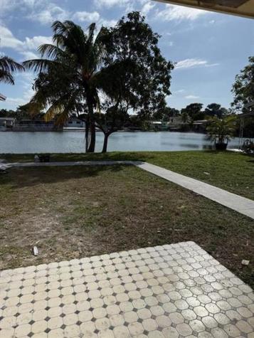 1054-1058 SW 2nd Street Hallandale Beach FL 33009