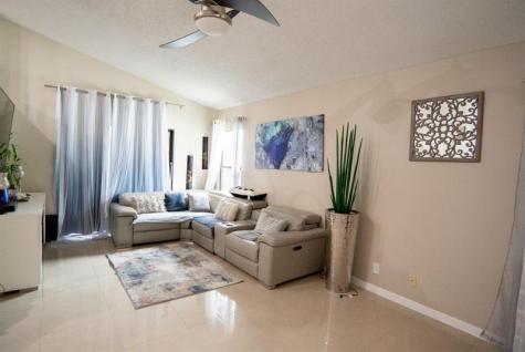 156 Colly Way North Lauderdale FL 33068