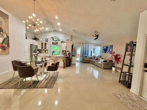 156 Colly Way North Lauderdale FL 33068