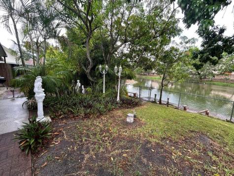 156 Colly Way North Lauderdale FL 33068