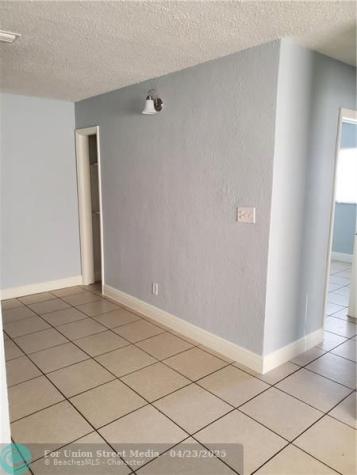 1876 NW 52nd Avenue Lauderhill FL 33313