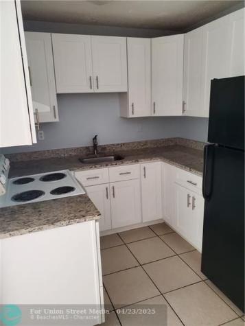 1876 NW 52nd Avenue Lauderhill FL 33313