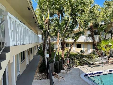 2110 NE 39th Street Fort Lauderdale FL 33308