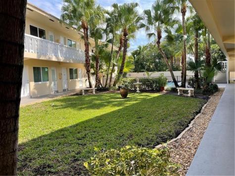 2110 NE 39th Street Fort Lauderdale FL 33308
