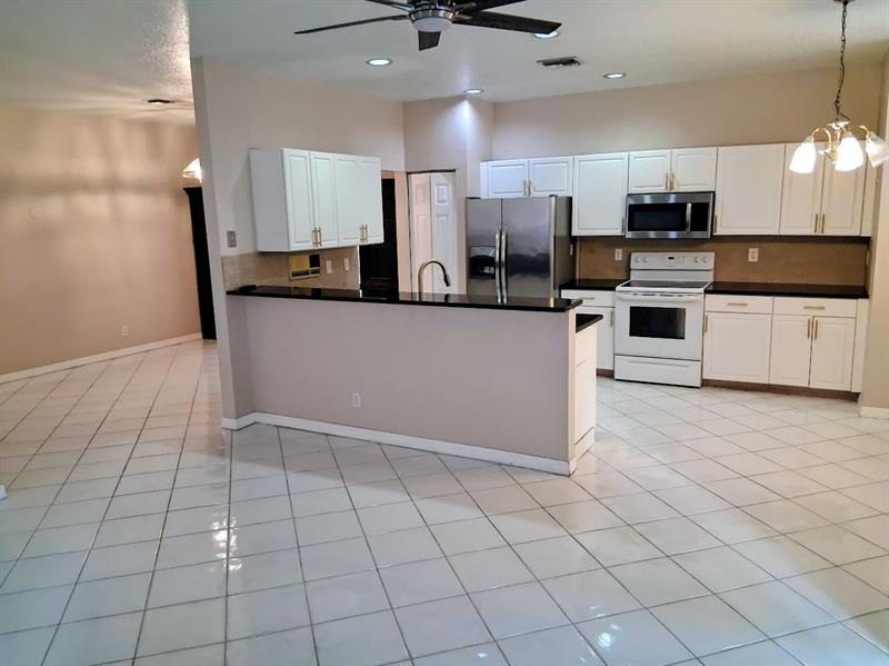 6864 Torch Key Lake Worth FL 33467