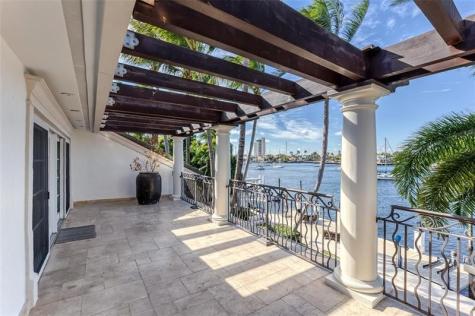 1313 E Lake Drive Fort Lauderdale FL 33316