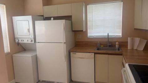 Pembroke Pines FL 33025