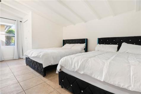 19340 NE 19 Avenue North Miami Beach FL 33179