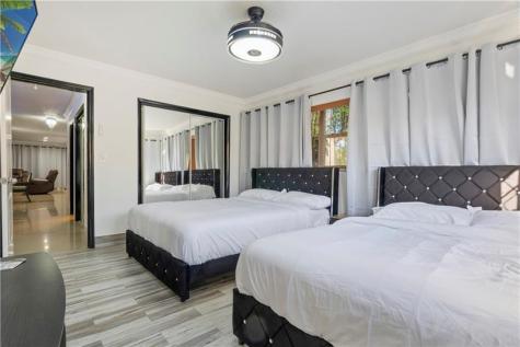 19340 NE 19 Avenue North Miami Beach FL 33179