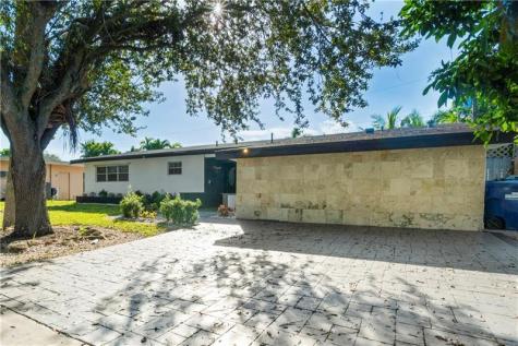 19340 NE 19 Avenue North Miami Beach FL 33179