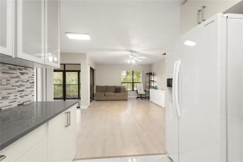3167 Cocoplum Circle Pompano Beach FL 33063