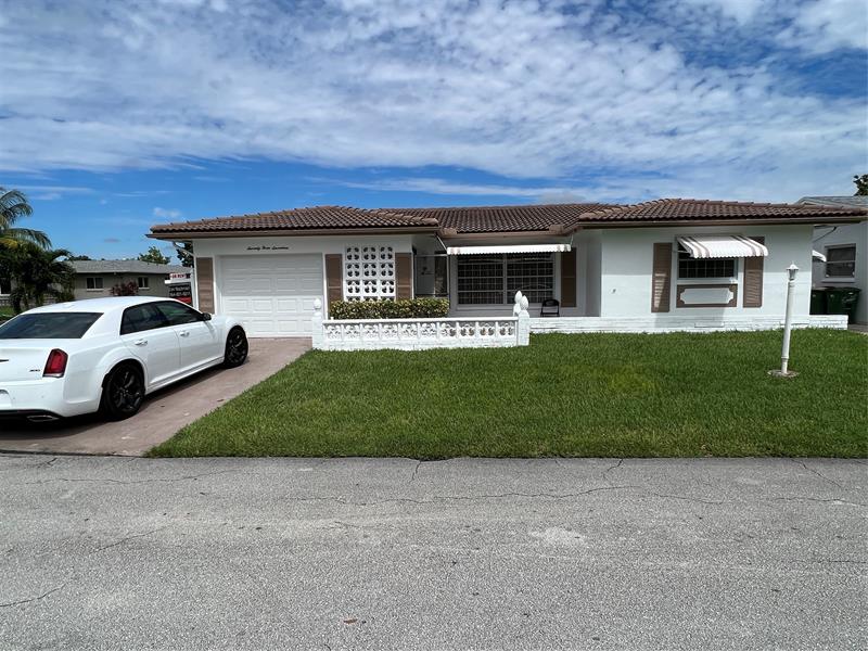 7317 NW 57th Place Tamarac FL 33321