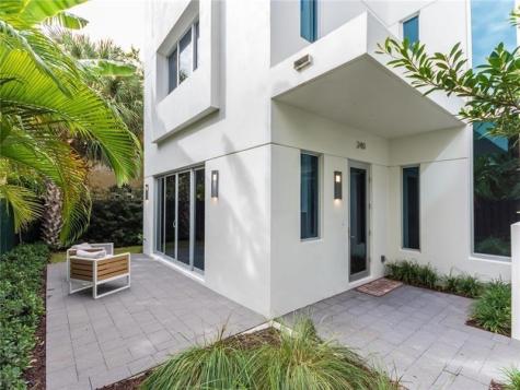 240 Shore Court Lauderdale By The Sea FL 33308