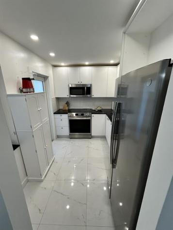 1445 Atlantic Shores Boulevard #406 Hallandale Beach FL 33009