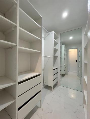 1445 Atlantic Shores Boulevard #406 Hallandale Beach FL 33009