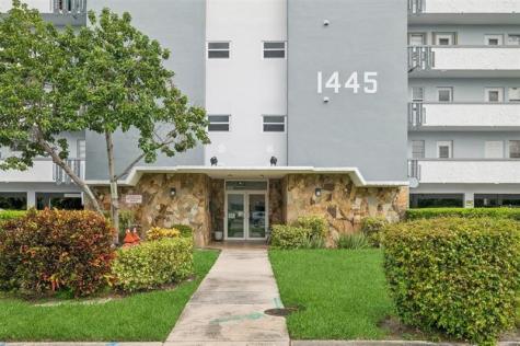 1445 Atlantic Shores Boulevard #406 Hallandale Beach FL 33009