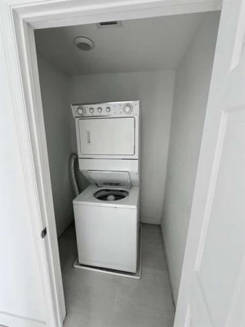 7516 NE 1st Avenue Miami FL 33138