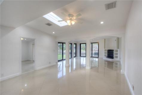 2493 Andros Lane Fort Lauderdale FL 33312