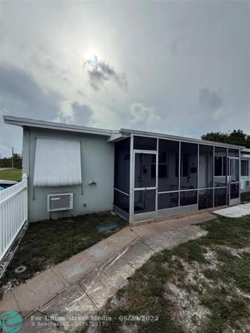 2213 Lincoln Street Hollywood FL 33020