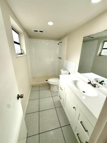 3880 Woodside Drive Coral Springs FL 33065