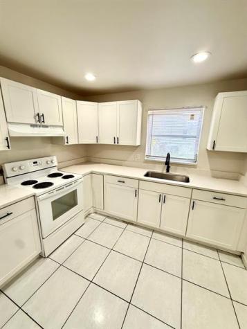 3880 Woodside Drive Coral Springs FL 33065
