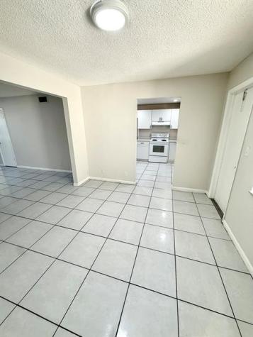 3880 Woodside Drive Coral Springs FL 33065