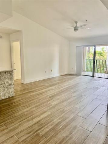 4856 N State Road 7 Pompano Beach FL 33073