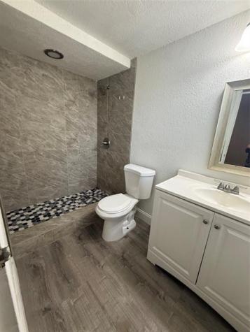 1800 SW 81st Avenue North Lauderdale FL 33068