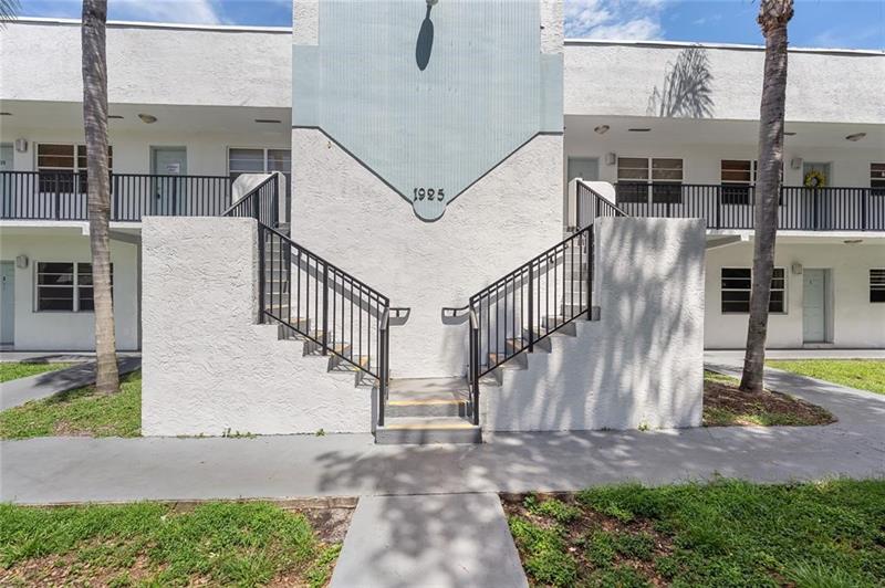 1925 Madison Street Hollywood FL 33020