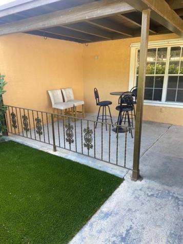 5121 SW 40th Avenue Dania Beach FL 33314