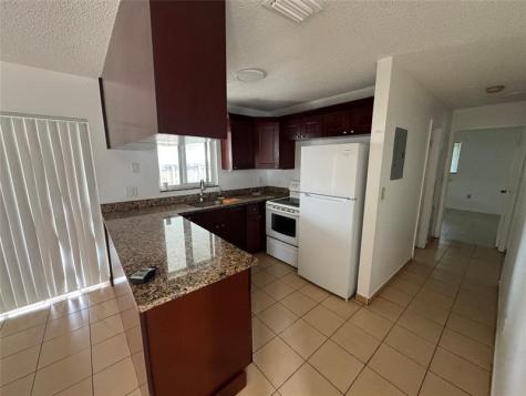 2842 SW 36th Court Miami FL 33133