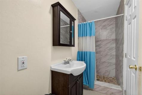 5423 Garden Avenue West Palm Beach FL 33405
