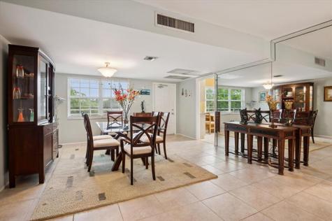 3900 Oaks Clubhouse Drive Pompano Beach FL 33069