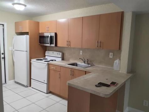 3764 NW 21st Street Lauderdale Lakes FL 33311