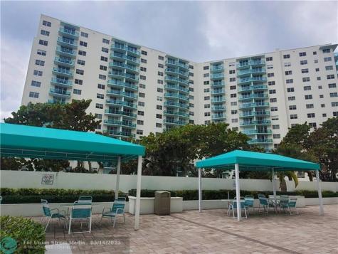 3725 S Ocean Drive Hollywood FL 33019