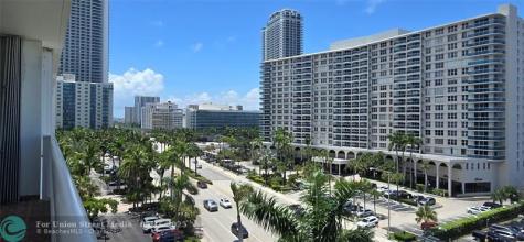 3725 S Ocean Drive Hollywood FL 33019