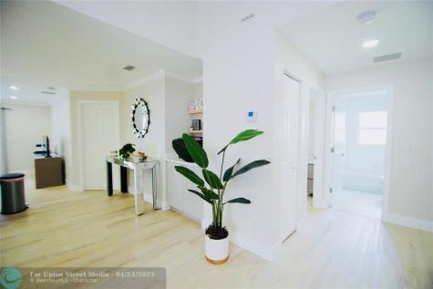 244 NW 6th Avenue Delray Beach FL 33444