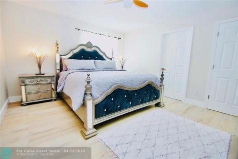 244 NW 6th Avenue Delray Beach FL 33444