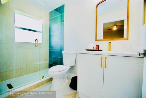 244 NW 6th Avenue Delray Beach FL 33444