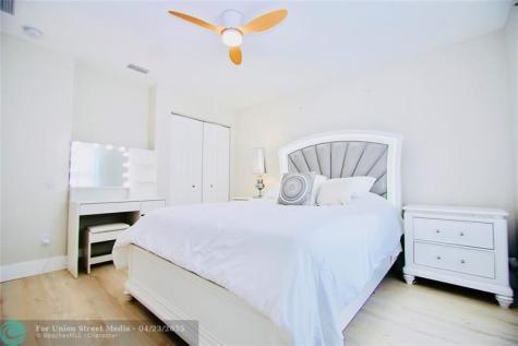 244 NW 6th Avenue Delray Beach FL 33444