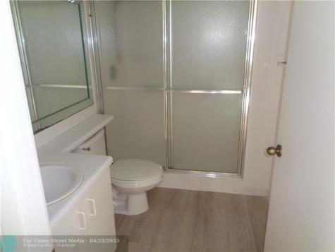 1802 Eleuthera Point Coconut Creek FL 33066