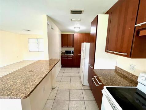 1411 NW 79th Way Pembroke Pines FL 33024