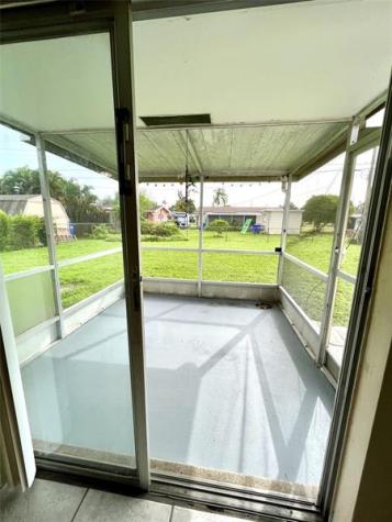 1411 NW 79th Way Pembroke Pines FL 33024
