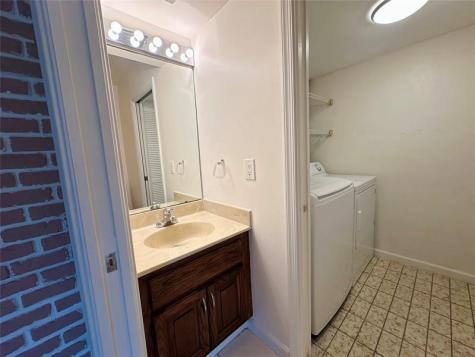 444 Pine Circle Boca Raton FL 33432