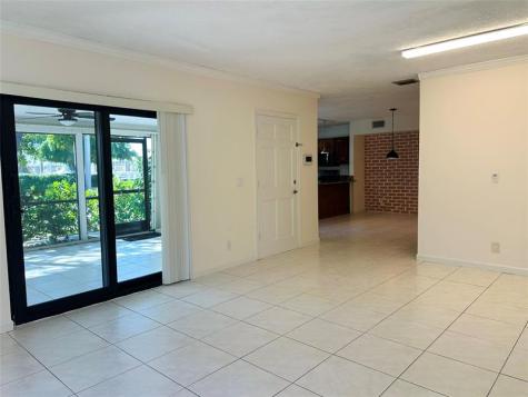 444 Pine Circle Boca Raton FL 33432