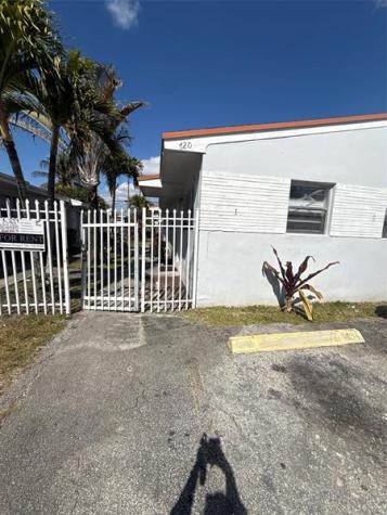 720 SW 7th Street Dania Beach FL 33004