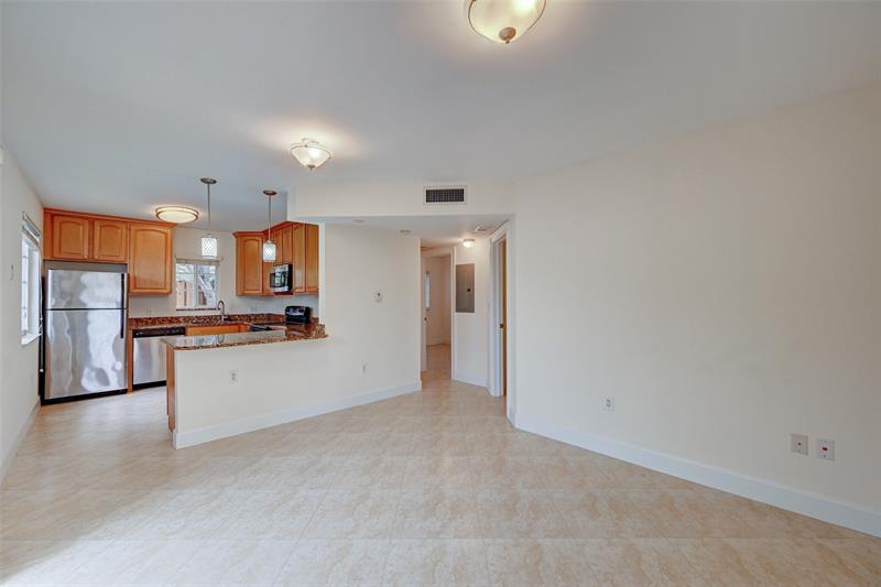 410 SW 15th Street Pompano Beach FL 33060