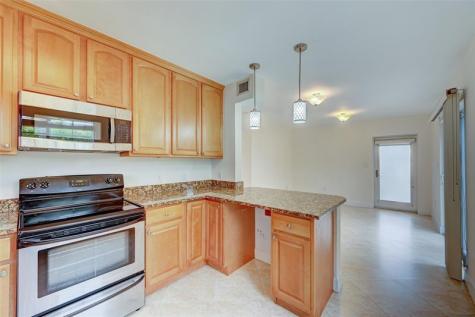 410 SW 15th Street Pompano Beach FL 33060