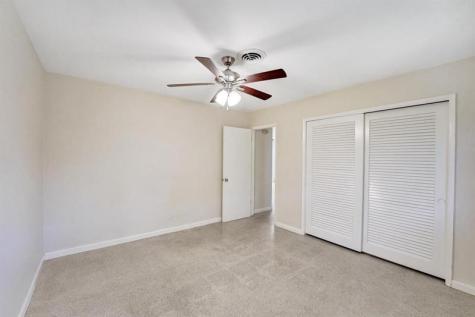 1623 NE 45th Street Oakland Park FL 33334